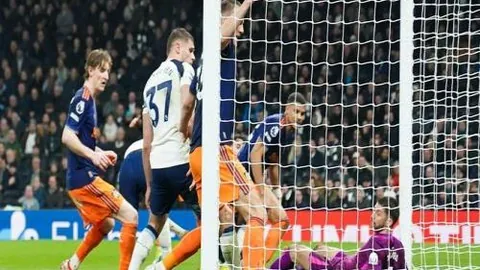 “中国对阵沙特比赛观众数预计突破2000万人”