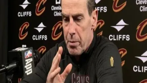 激情对决！马赛与利物浦巅峰对决，近8战7胜领跑！