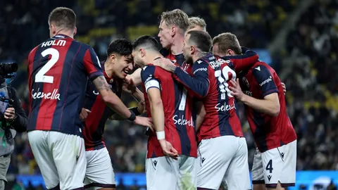 波爾圖對陣國際米蘭歐冠16強次回合0-0戰平，波爾圖補時頭球擊中門框，國米12年後闖進歐冠八強！